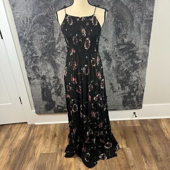 Free People Dresses & Skirts - Free People intimately Garden Party Maxi Dress Tiered Smocked Women's M Black *